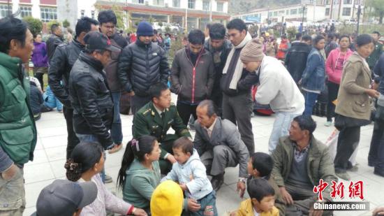 圖為西藏日喀則市吉隆縣吉隆鎮(zhèn)現(xiàn)場。 李國偉 攝