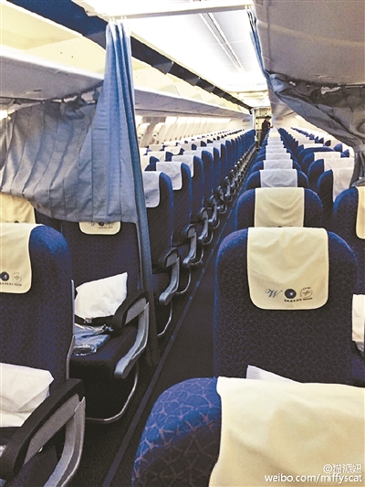 年關(guān)將近，很多人回家的票還沒有著落，而昨日凌晨，一架從武漢飛往廣州的航班上只有一名女乘客，偌大的客機成了一個人的專機。