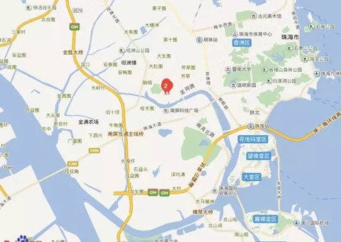 以此前的格力康樂園為例。在2005年，格力電器就已出資2億元，建立員工生活區(qū)——格力康樂園。該生活園區(qū)建筑面積達(dá)12萬平方米以上，可容納員工10000多人。后來，斥資4億的康樂園二期也已經(jīng)投入使用。