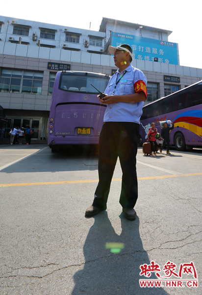 工作性質(zhì)的緣故，調(diào)度員對(duì)于太陽(yáng)的“眷顧”無(wú)法回避。