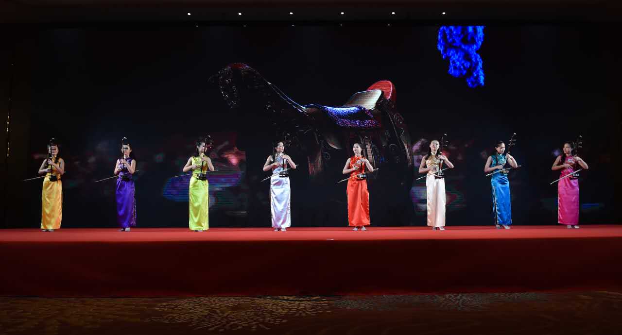 聽豫劇看少林功夫 上合總理會(huì)文藝演出滿滿噠河南特色 聽豫劇看少林功夫 上合總理會(huì)文藝演出滿滿噠河南特色