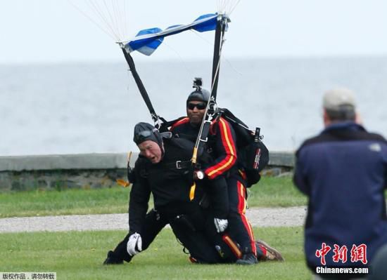 普京電賀老布什90歲誕辰 感謝其對(duì)俄美關(guān)系貢獻(xiàn) 普京電賀老布什90歲誕辰 感謝其對(duì)俄美關(guān)系貢獻(xiàn)