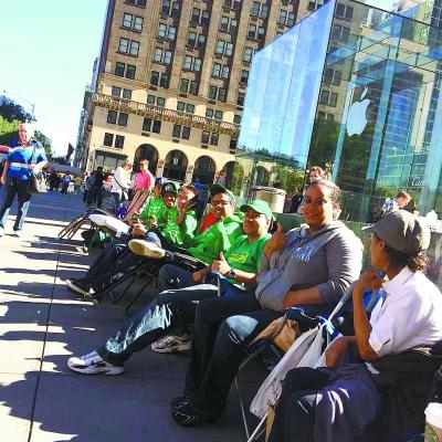 iPhone6在美已炒至1.8萬元 黃牛稱賣給中國土豪 iPhone6在美已炒至1.8萬元 黃牛稱賣給中國土豪