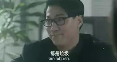 話說，自從退役之后，姚明雖然基本上消失在籃球賽場(chǎng)，但是作為表情包巨頭之一，卻一直活躍在網(wǎng)友們的表情包里。