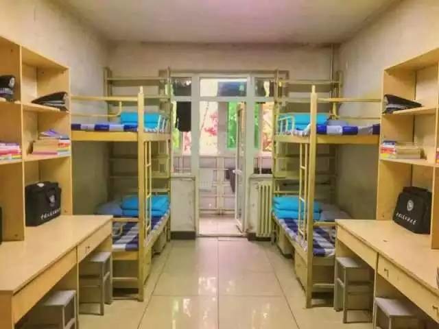 這個(gè)學(xué)校的男生宿舍火了！女同學(xué)都喊著要嫁