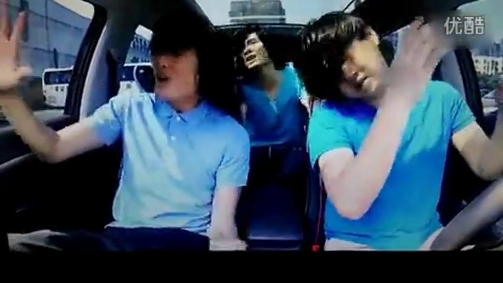 中國(guó)版蛇精病車(chē)內(nèi)cosplay 呈現(xiàn)各種經(jīng)典