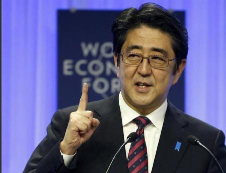 安倍達沃斯演講再辯“拜鬼”倒打一耙反咬中國 安倍達沃斯演講再辯“拜鬼”倒打一耙反咬中國